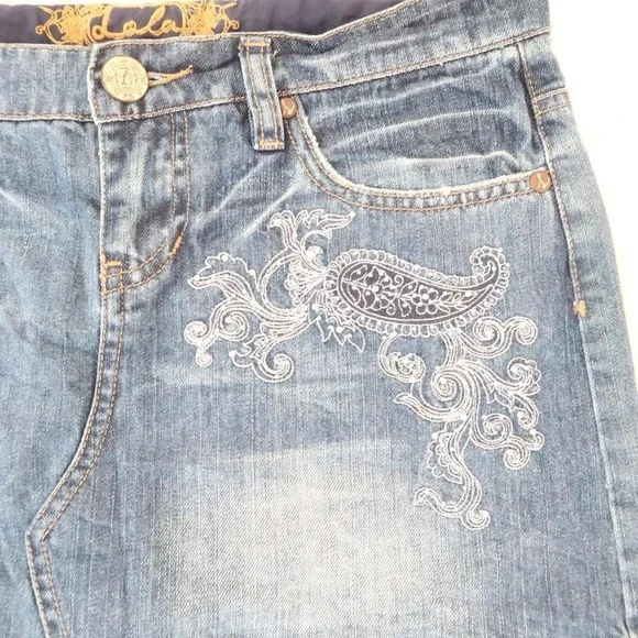 SOLDDD - Picture 2 of 7